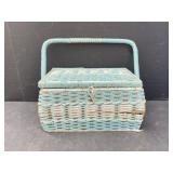 Vintage Dritz Sewing Basket - Inside Items