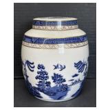 Royal Doulton 'Real Old Willow ï¿½ Ginger Jar