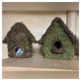2 decorative bird houses, 2 metal pails, resin rabbit wall hanging, owl