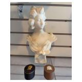 Alabaster statue, 2 small wedgewood boxes