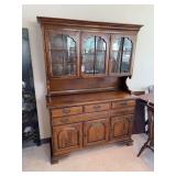 Maple 2 pc hutch