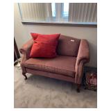 Upholstered loveseat w/ Queen Ann legs