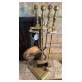 Fireplace tool set