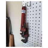2 pipe wrenches