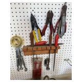 Misc files, pliers, hand rivetor