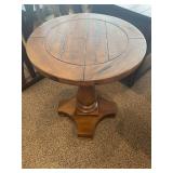 DENSBURY RD END TABLE - MAGNUSSEN HOME FURNISHINGS, INC