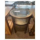ROUND ACCENT TABLE - STEIN WORLD