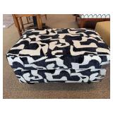 SPENCER  STATIONARY OTTOMAN - SOUTHERN MOTION