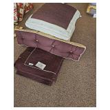 TWIN BEDDING, 1 SPREAD, 1 BUMPER PILLOW, 2 EURO SHAMS
