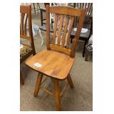 PRESTIGE SWIVEL BARSTOOL 24" - MAVIN