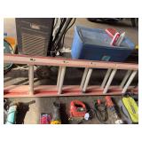 28 ft fiberglass extension ladder