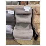 Armless sectional middle piece