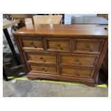 Stanley Furniture 6 drawer dresser