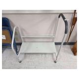 Adjustable Step to Bed