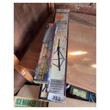 Adjustable roller stand