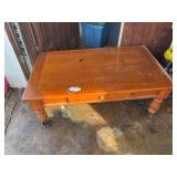 Pine coffee table w/ 1 drawer