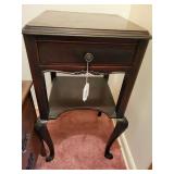 Side Table w/Queen Anne-Style Legs  16 x 30 x 16