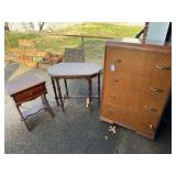 4 drawer dresser (missing one caster), one drawer side table, 6 leg side table