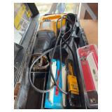 Dewalt sawzall w/ blades