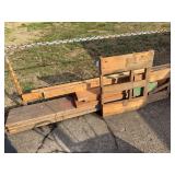 Wood boards, 2 pallets