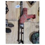 Milwaukee Caulking Gun