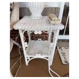 Pair of wicker lamp tables 17' x 24' x 17'