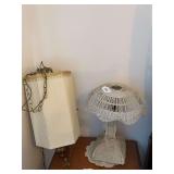 Wicker table lamp, hanging light