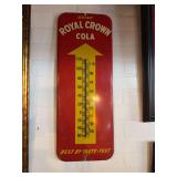 Vintage metal thermometer 25' t