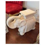 Elephant plant stand 18' t & wicker tray table
