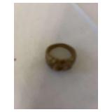 14kt man’s gold nugget type ring