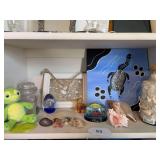 Sea shells, pictures, paper weights, miscellaneous
