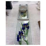 Iris trays and bowl