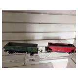 Lionel 1677 car, tin railroad car