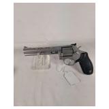 Taurus  22  Tracker  AR496024