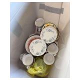 Lot of misc china dishes