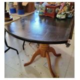 Table w/drop down leaves (Excluding Contents)