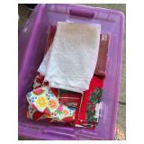 Lot of misc table linens