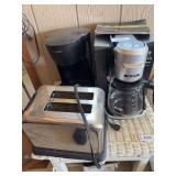 Toaster, mr coffee/kuerig, mr coffee