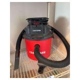 Small Craftsman shop vac