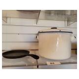 Skookie Mini Cast Iron Skillet, Enamelware Stockpot