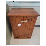 Wood Trash Can 19 x 28 x 14½