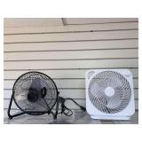 2 table top fans