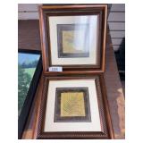 Pr of square prints