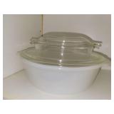 Fire King, Pyrex Casseroles w/Lids