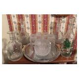 4 decanters, ice bucket, glasses, tray