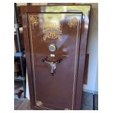Liberty 15 slot Gun Safe w/ shelves