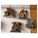 4 birdhouses