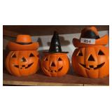 3 ceramic jack-o-lanterns