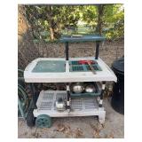 Poly Potters cart