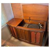 Vintage Sears record cabinet Solid State by Silvertone